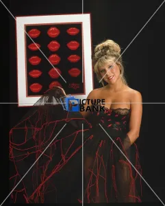 <b class=qtipBold><figcaption>2218E</figcaption></b> 2218E