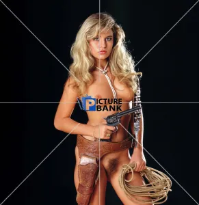 Anna Maria Kalebic Gallery: 54, 283R Black Background