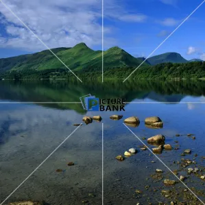 Travel Gallery: Derwent Water near Keswick, Cumbria, UK