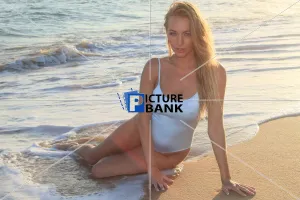 New Collection: Hayley Marie Coppin pin-up outdoors